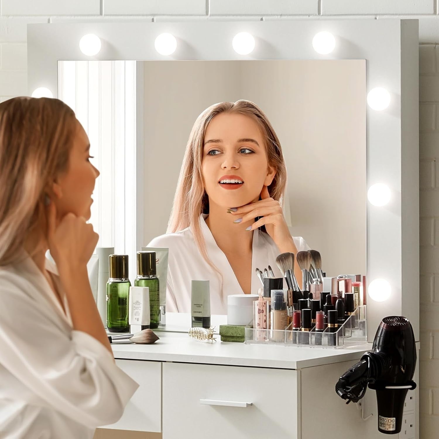 White Dressing Table Set 5 Drawers LED Mirror Charging Station Makeup Vanity