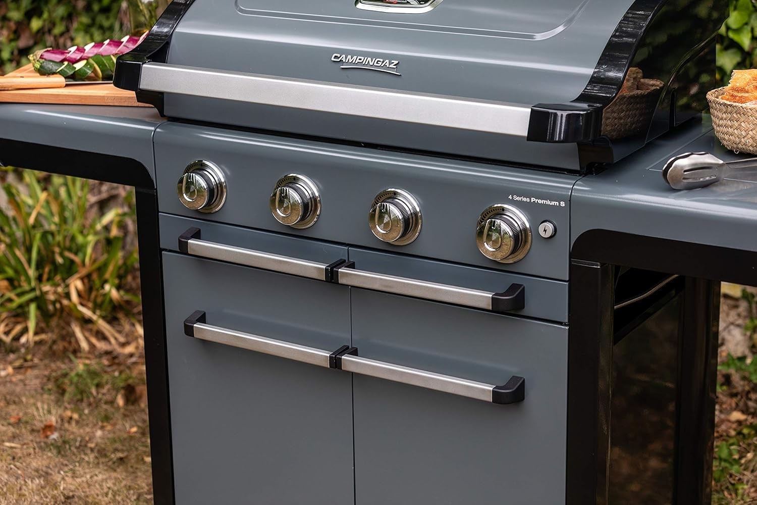 4 Burner Gas BBQ Grill with Side Burner Outdoor Kitchen Large Cooking Area