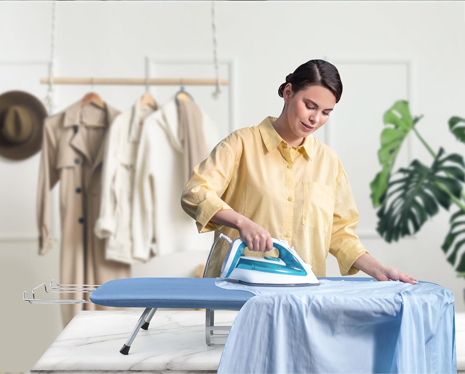 Portable Tabletop Ironing Board with Iron Rest Foldable Travel Blue 80x30cm