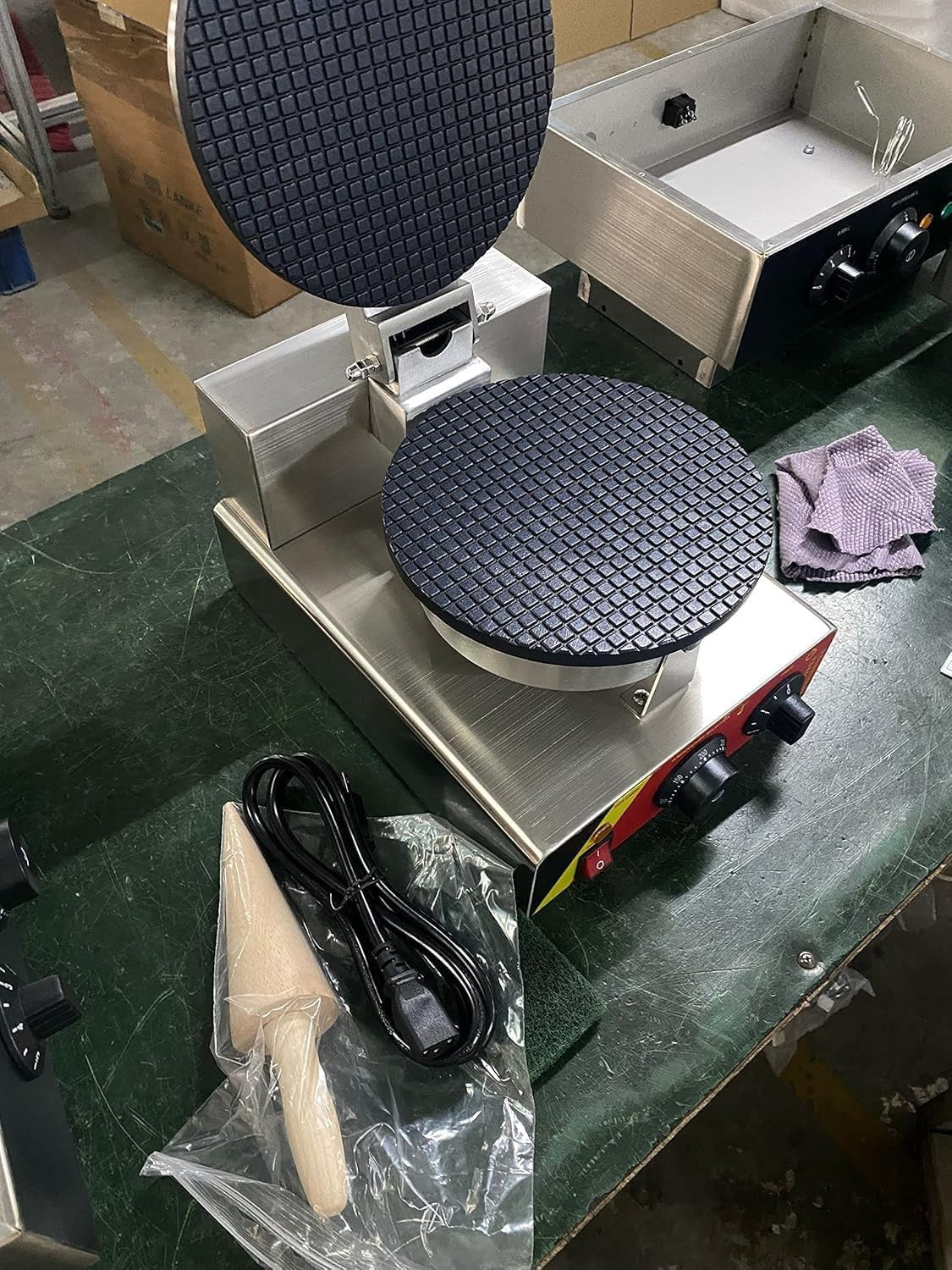 Commercial Ice Cream Cone & Waffle Maker 1000W | Non-Stick Egg Roll Machine