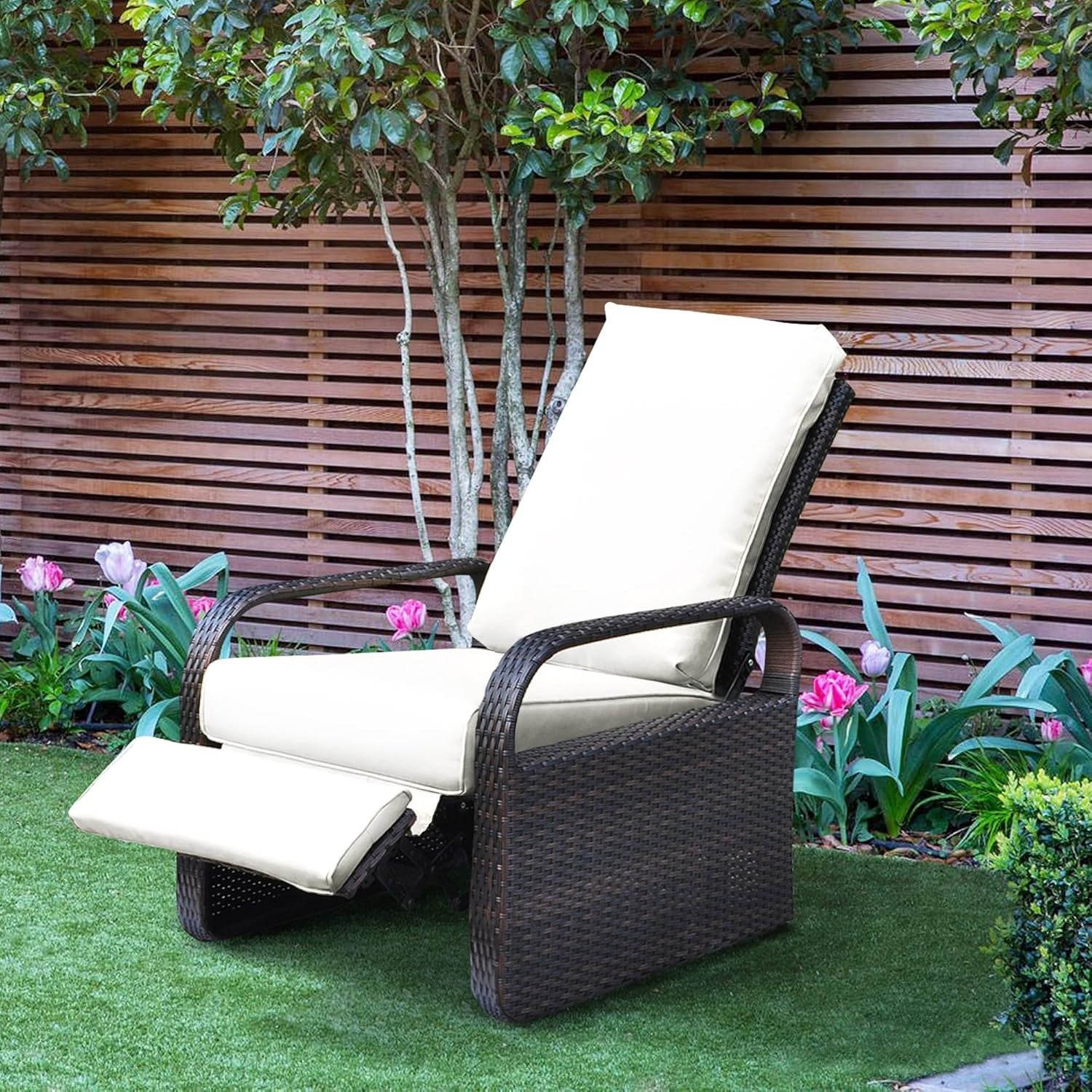 Adjustable Recliner Patio Chair Outdoor Rattan Lounge with Removable Cushion