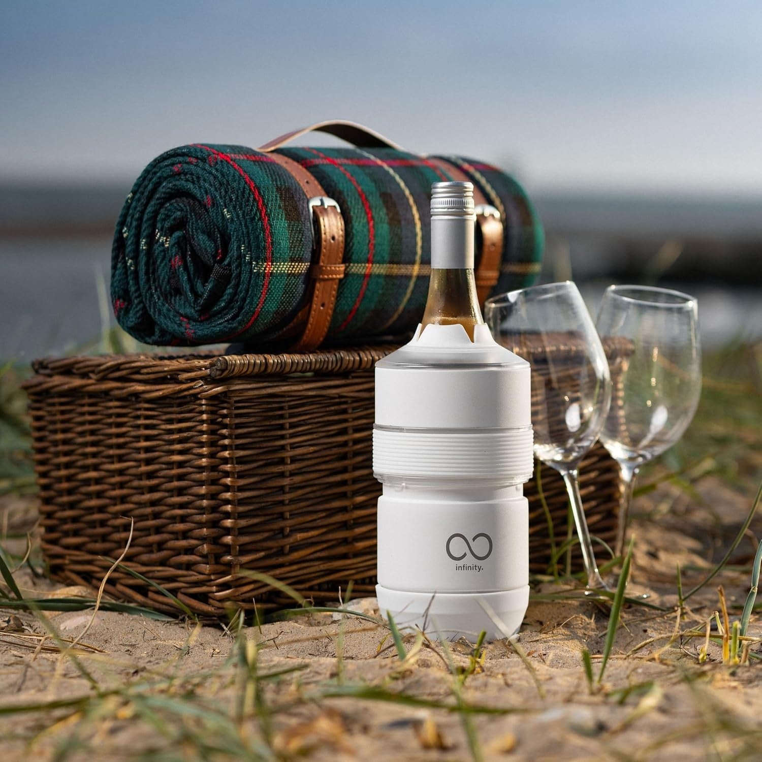 Wine Bottle Cooler Sleeve Adjustable Vacuum Insulated Chill Holder