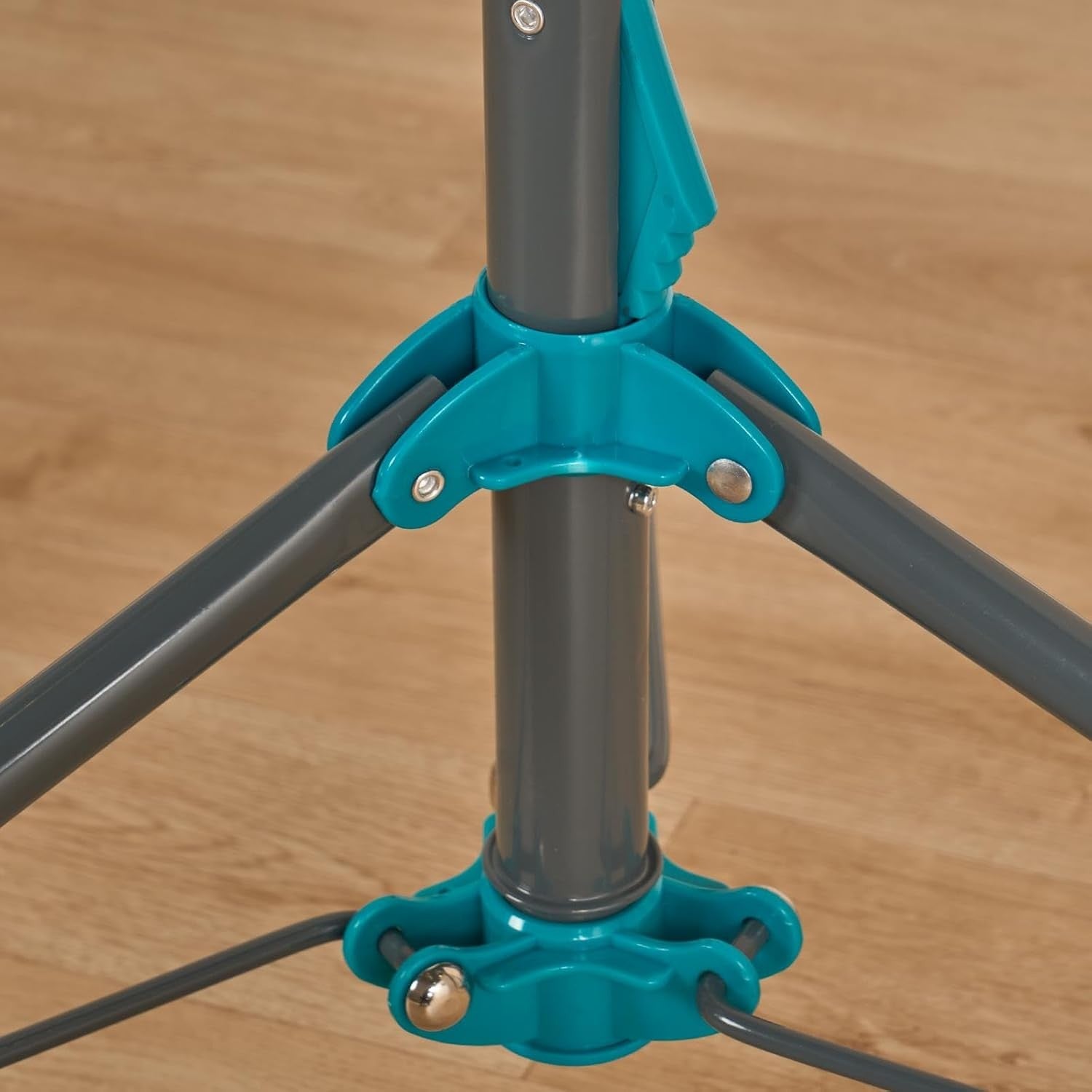 Rotary Clothes Airer 3 Arm Tripod Dryer Outdoor Washing Line Garden Patio