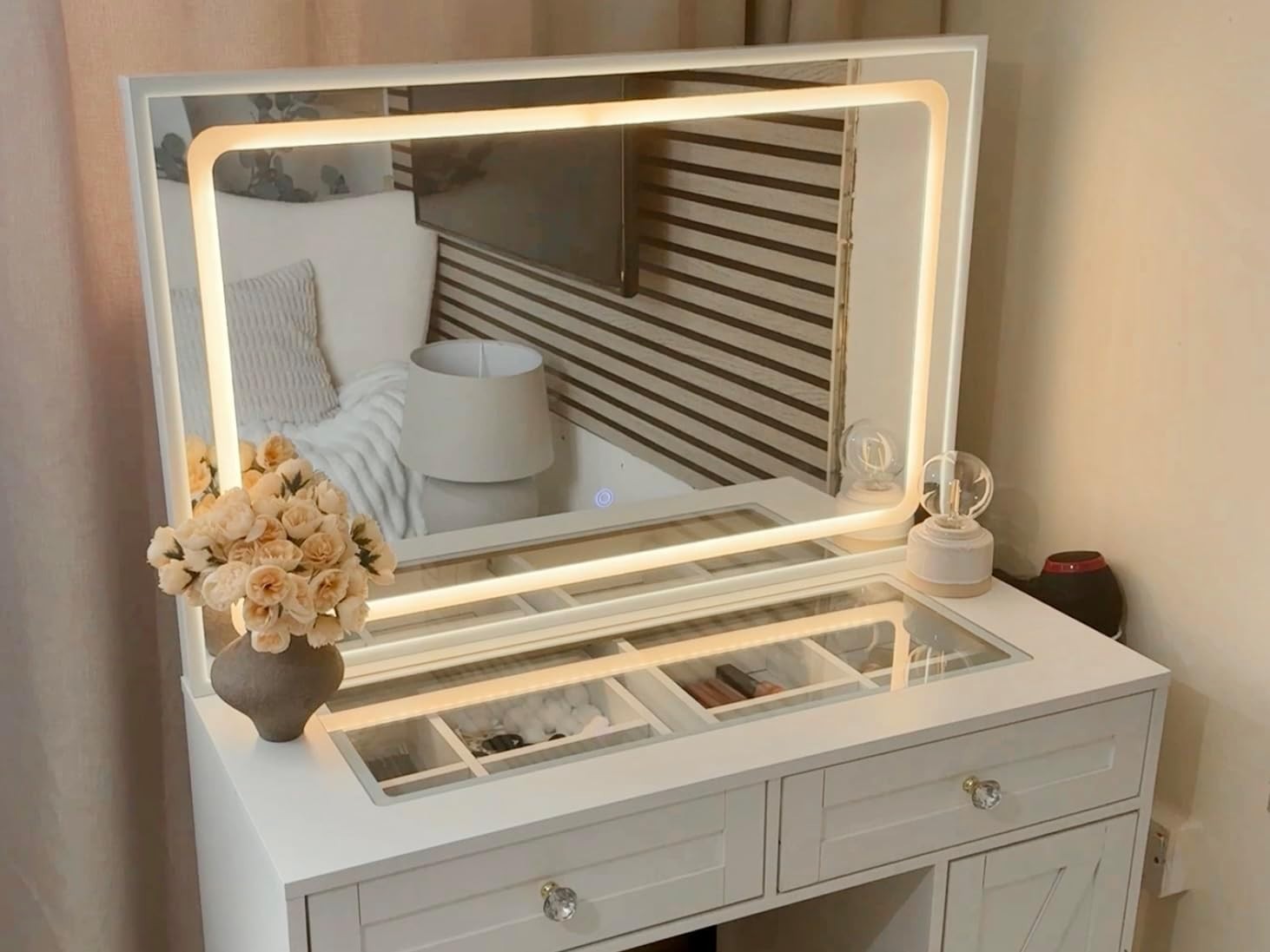 Dressing Table Vanity Set Mirror Lights Desk 2 Drawers Charging Hub S
