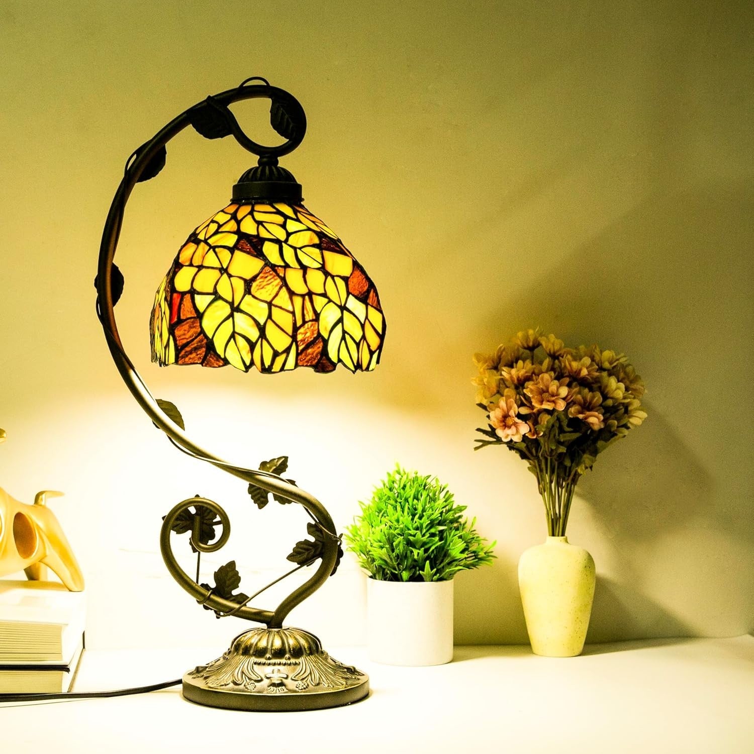 Stained Glass Table Lamp Remote Control Dimmable 3 Color Temp 22x19x52cm