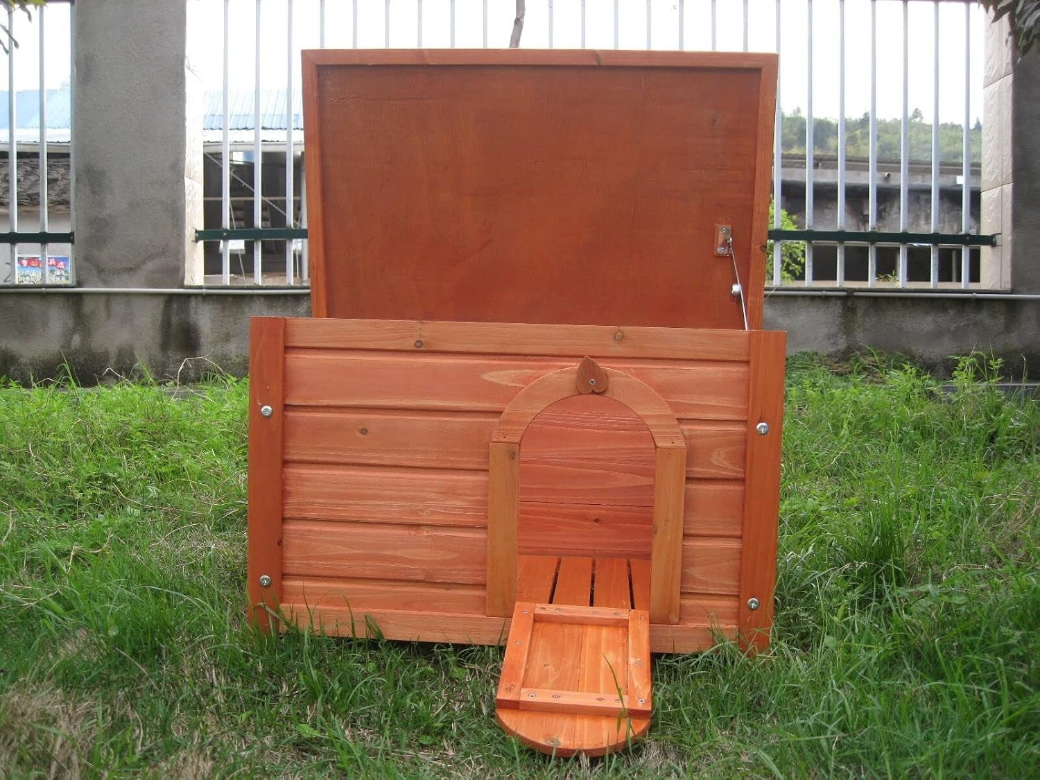 Deluxe Wooden Rabbit Hide House Outdoor Guinea Pig Shelter Small Pet Hut