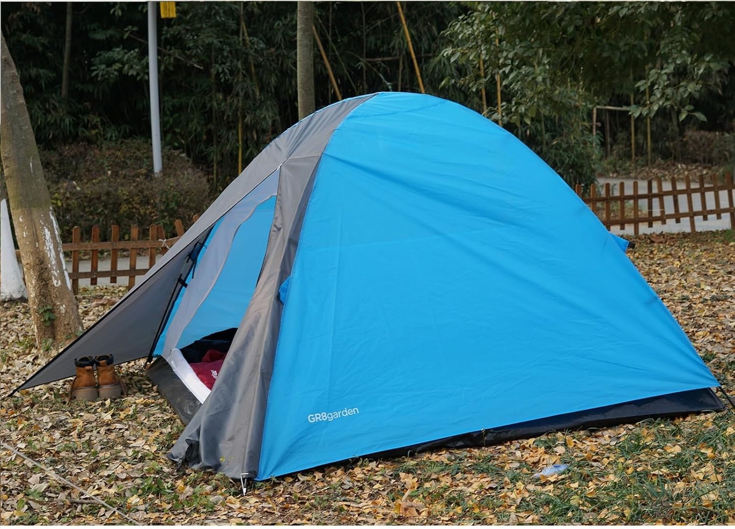 2 Person Camping Tent Set Sleeping Bags Mats Lantern Kit