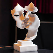 White Abstract Couple Statue • Modern Romantic Resin Face Sculpture