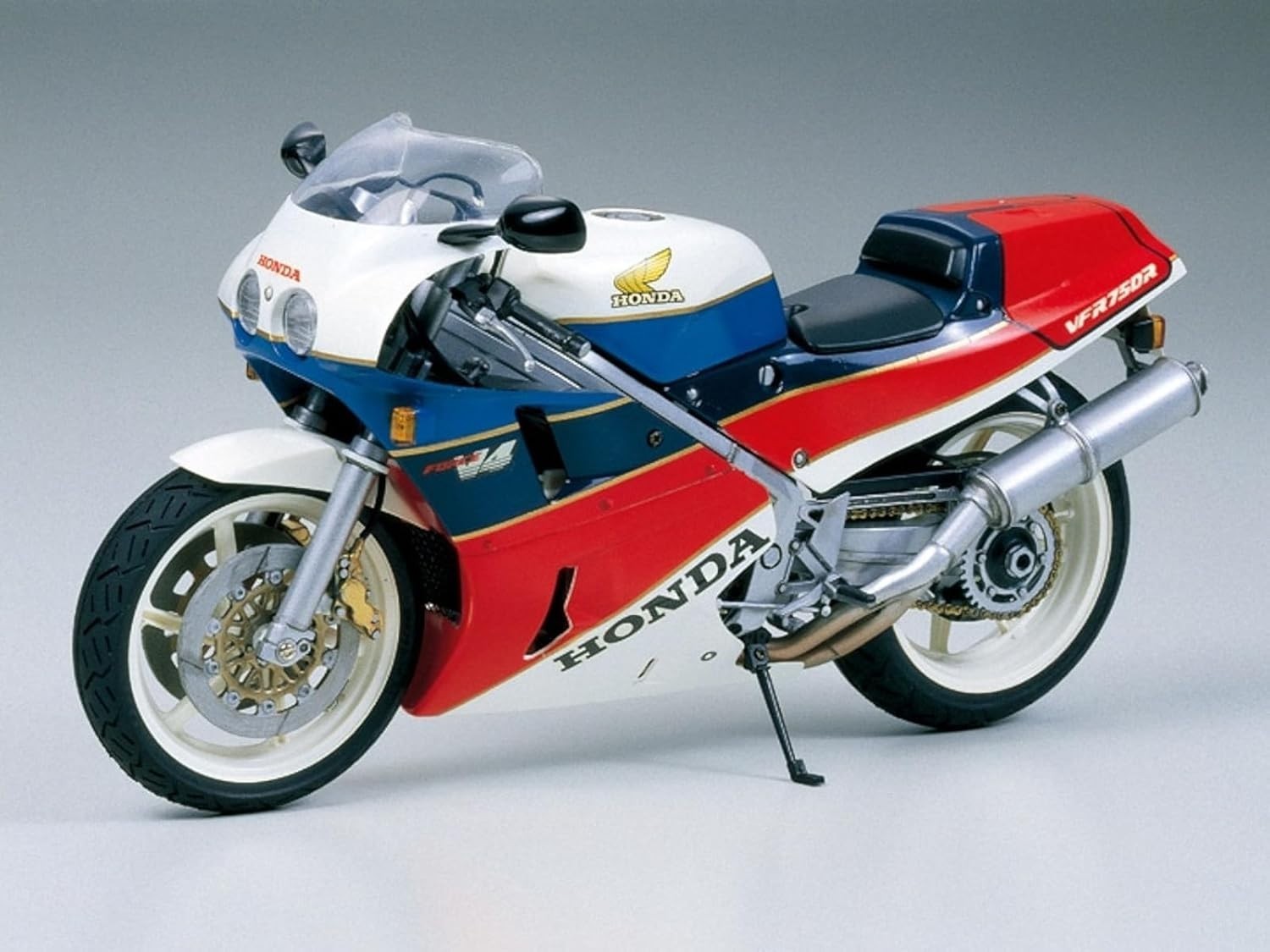 1:12 Scale Honda VFR 750R 1987 Model Kit | Detailed Plastic Bike Build Set
