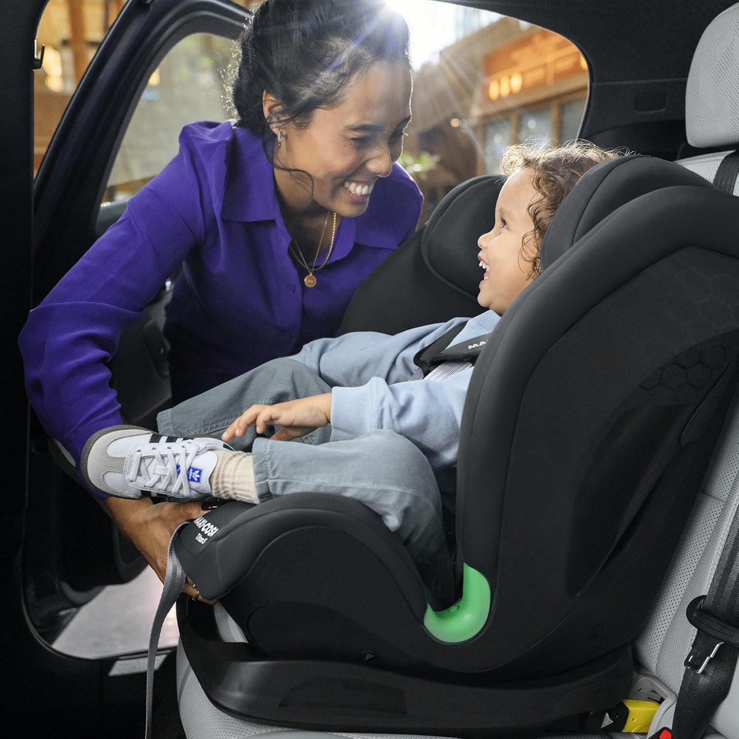 ISOFIX i-Size Child Car Seat 15m–12Y 76–150cm Recline Breathable Black