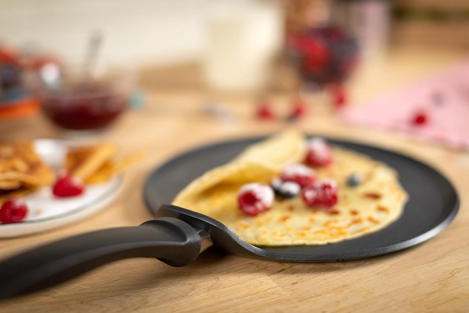 28cm Non-Stick Crepe Pan Induction Compatible Aluminium Frying Pan