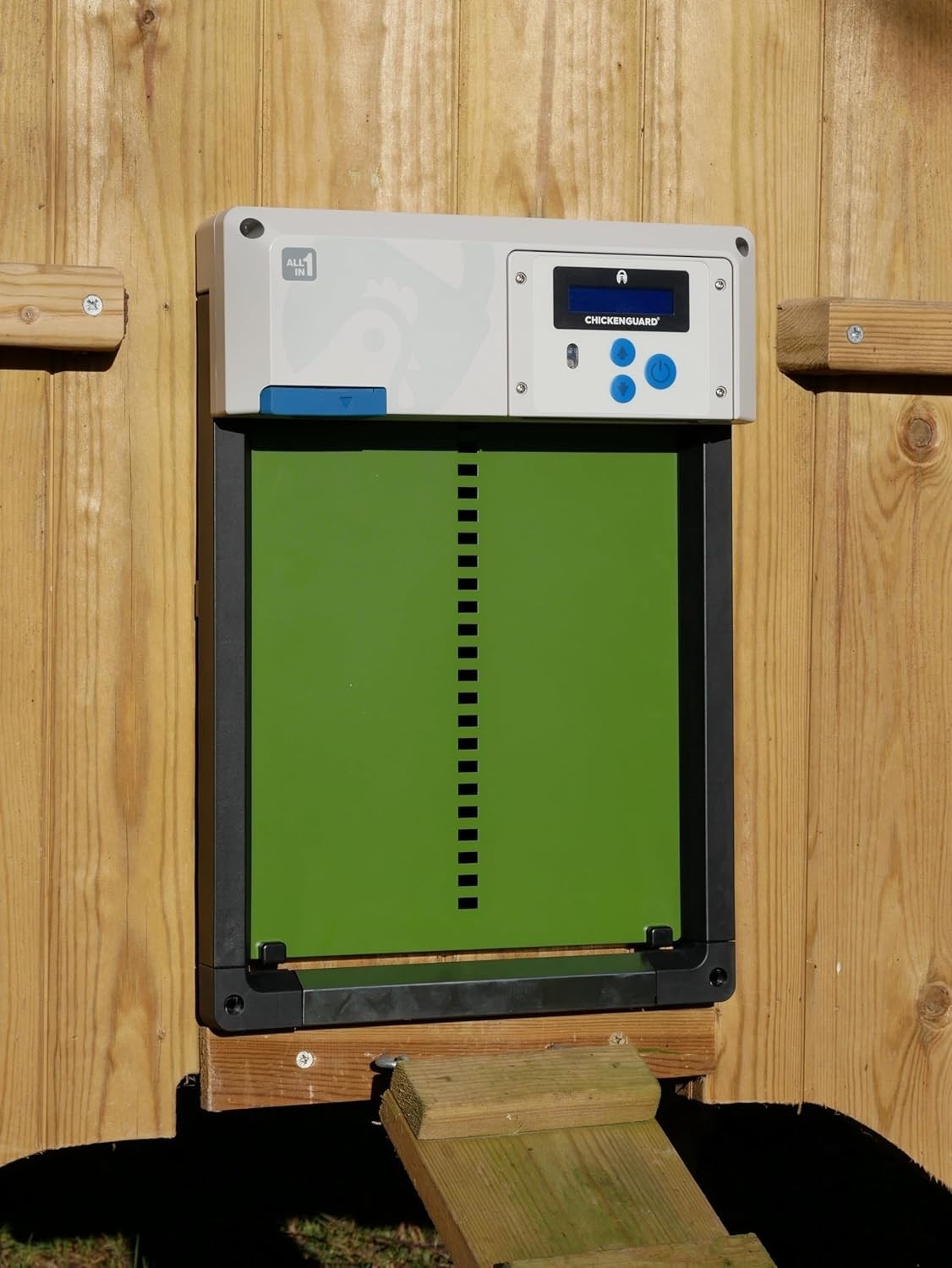 Automatic Chicken Coop Door Opener Green Battery Timer Light Sensor Winter Mode