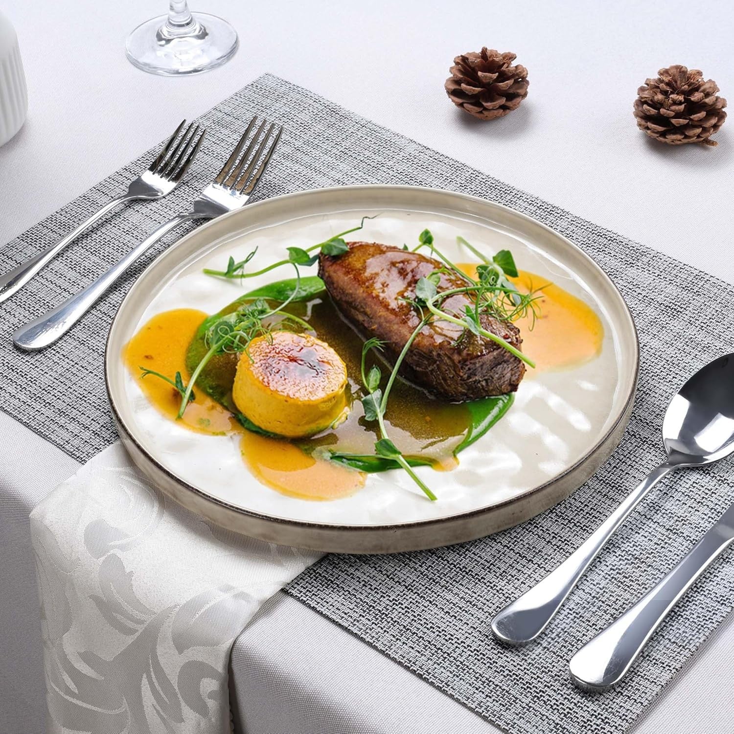 7.9in Ceramic Dessert Plates Set of 6 Scratch Resistant Microwave Safe