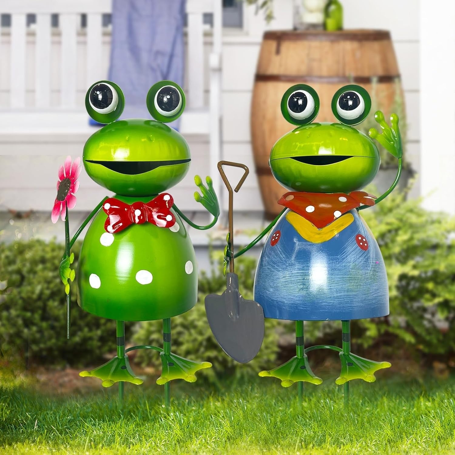 Metal Frog Garden Ornaments 3D Outdoor Yard Decor Cute Spring Figurine Set 2pcs