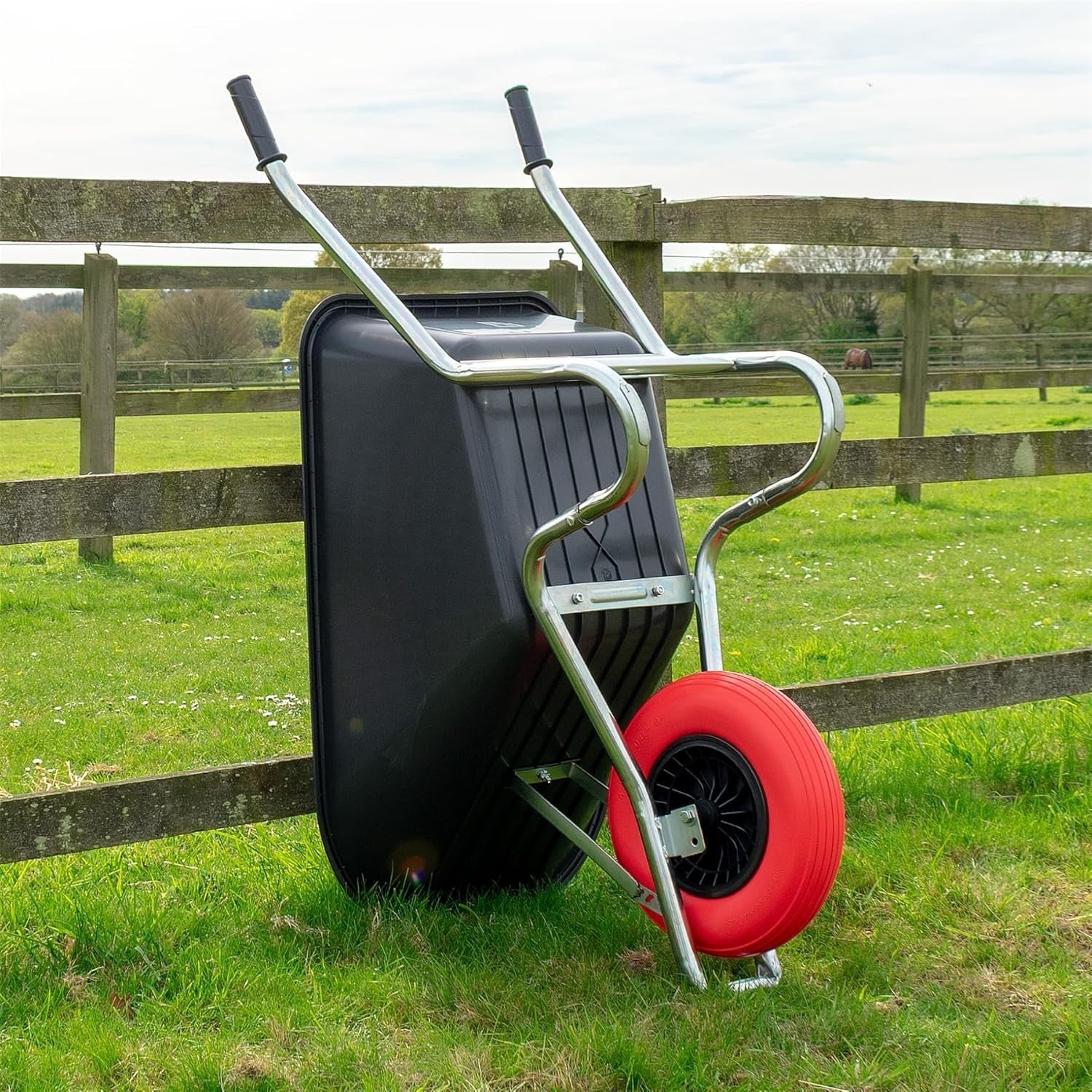 110L Garden Wheelbarrow – Black Plastic Tub w/ Steel Frame Reinforced Tyre 150kg