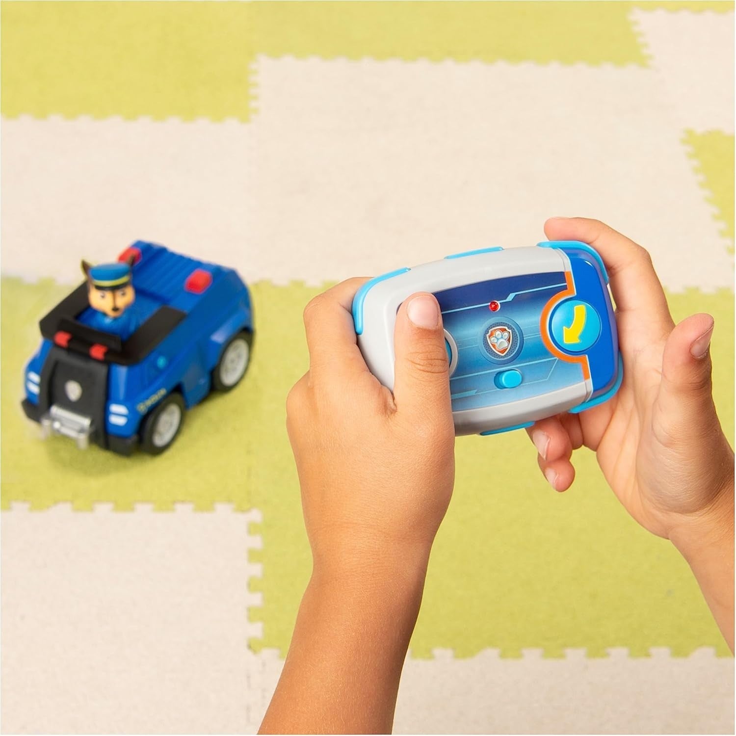 PAW Chase RC Police Cruiser – 2-Way Remote Control Toy for Kids 3+