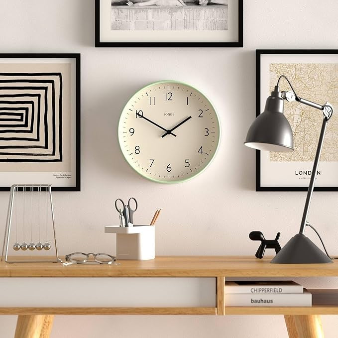 Modern 30cm Silent Wall Clock Neo Mint Green Round Easy-Read Home Decor