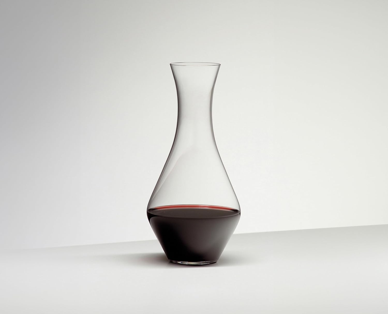 Large 1.9L Wine Decanter Clear Glass Magnum Aerator Elegant Home Bar Gift