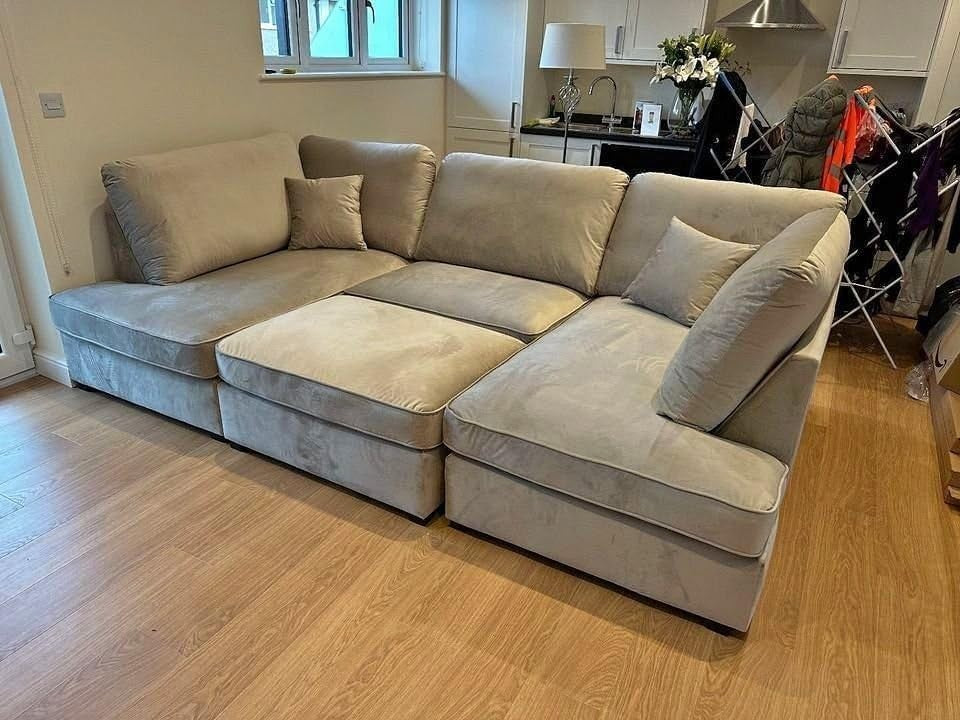 U Shaped 5 Seater Sofa High Steel Grey Plush Velvet Corner Couch Cinema Lounge