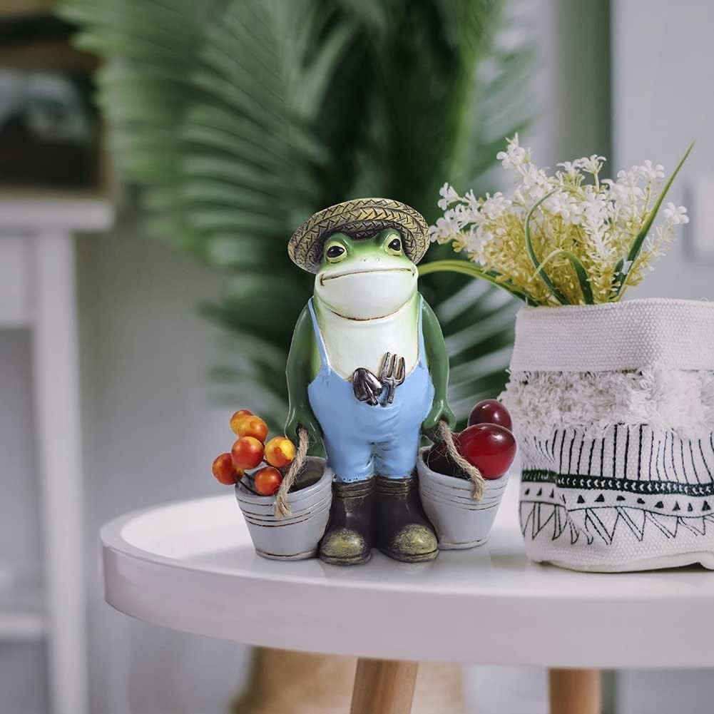Farm Frog Garden Ornament Resin Figurine with Buckets Outdoor Patio Decor 15cm