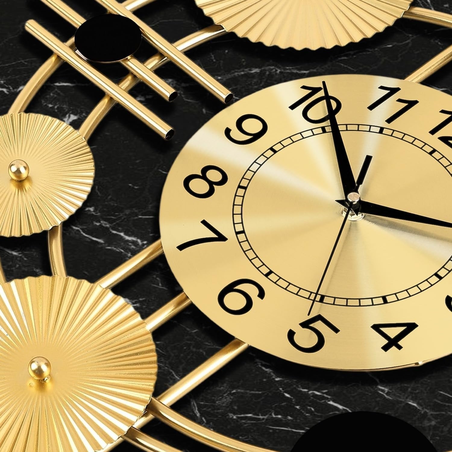 Luxury Silent Wall Clock Gold 30” Metal Art Deco Modern Home Decor