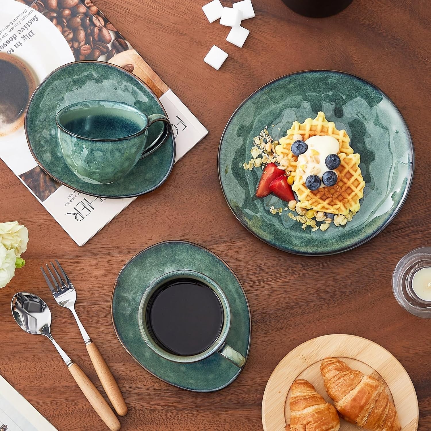 12pc Ceramic Tea Cup Saucer & Dessert Plate Set 270ml Green