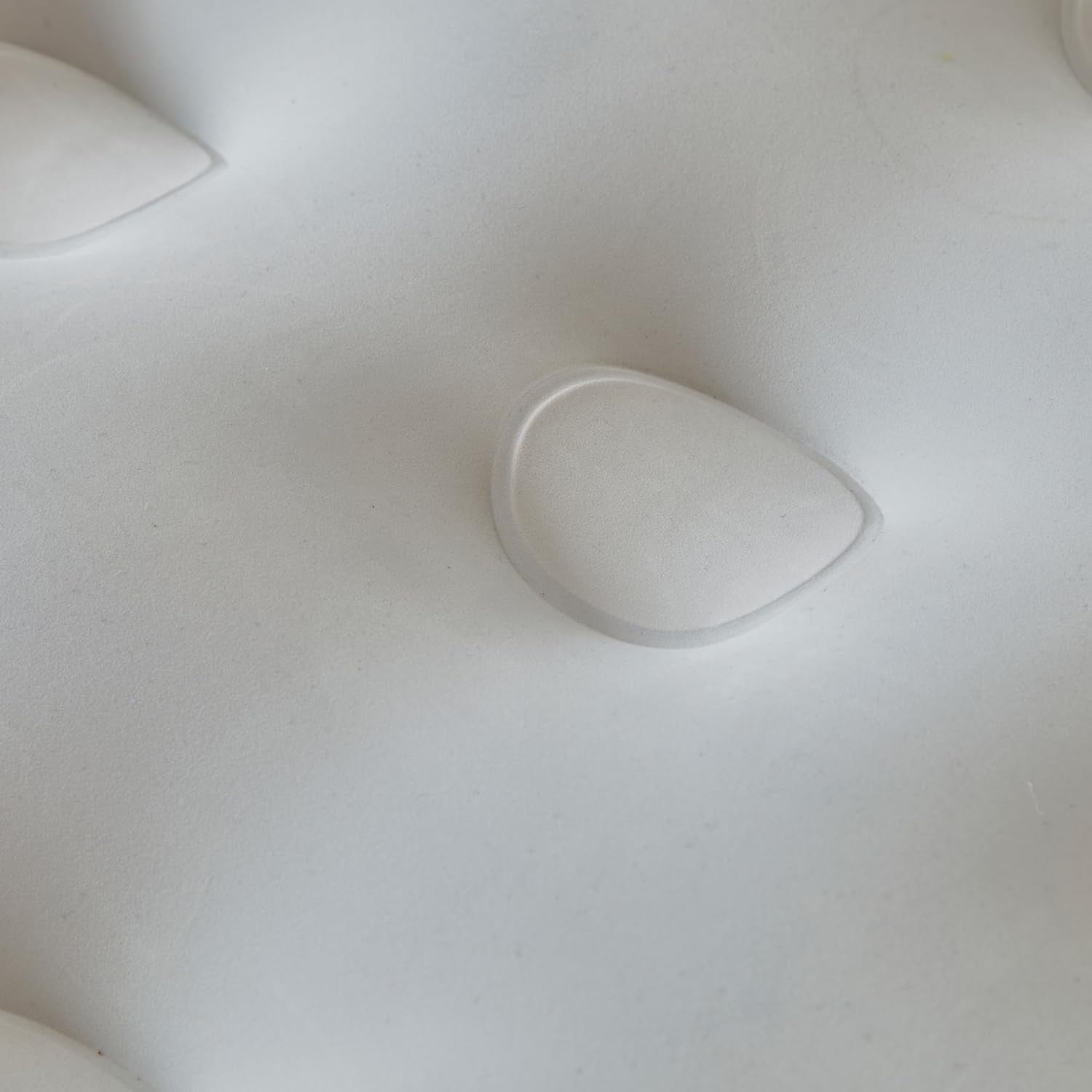 Double King Air Mattress with Built-In Electric Pump Raised Flocked Bed