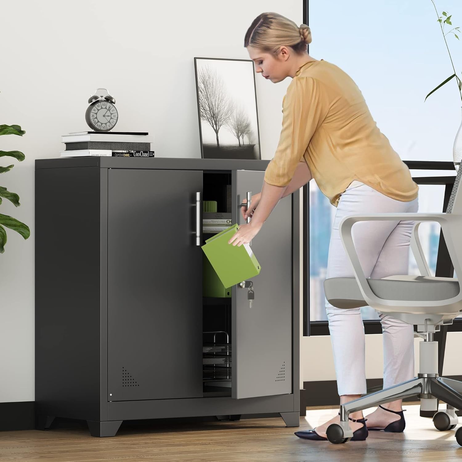 Metal Office Storage Cabinet Lockable Cupboard 2 Shelves 80x40x90cm