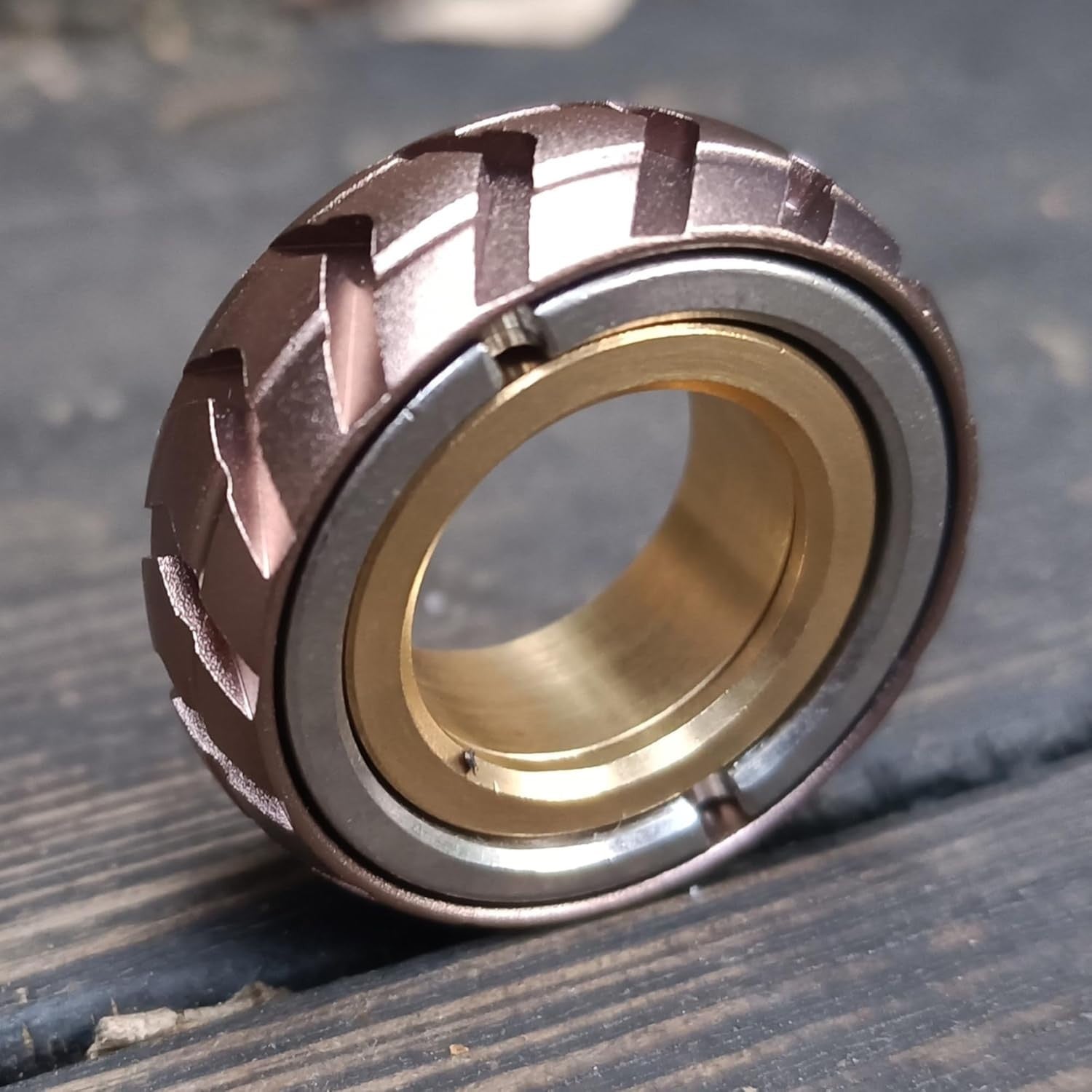 Gold Magnetic Haptic Fidget Ring Stainless Steel Quiet Stress Toy