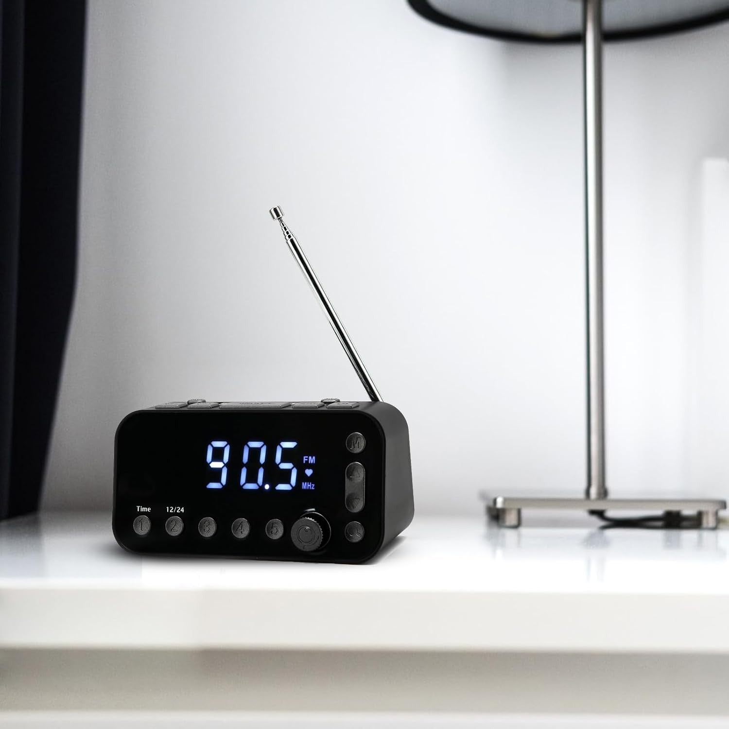 Black DAB FM Digital Alarm Clock Radio Dual Alarm USB Charging LED