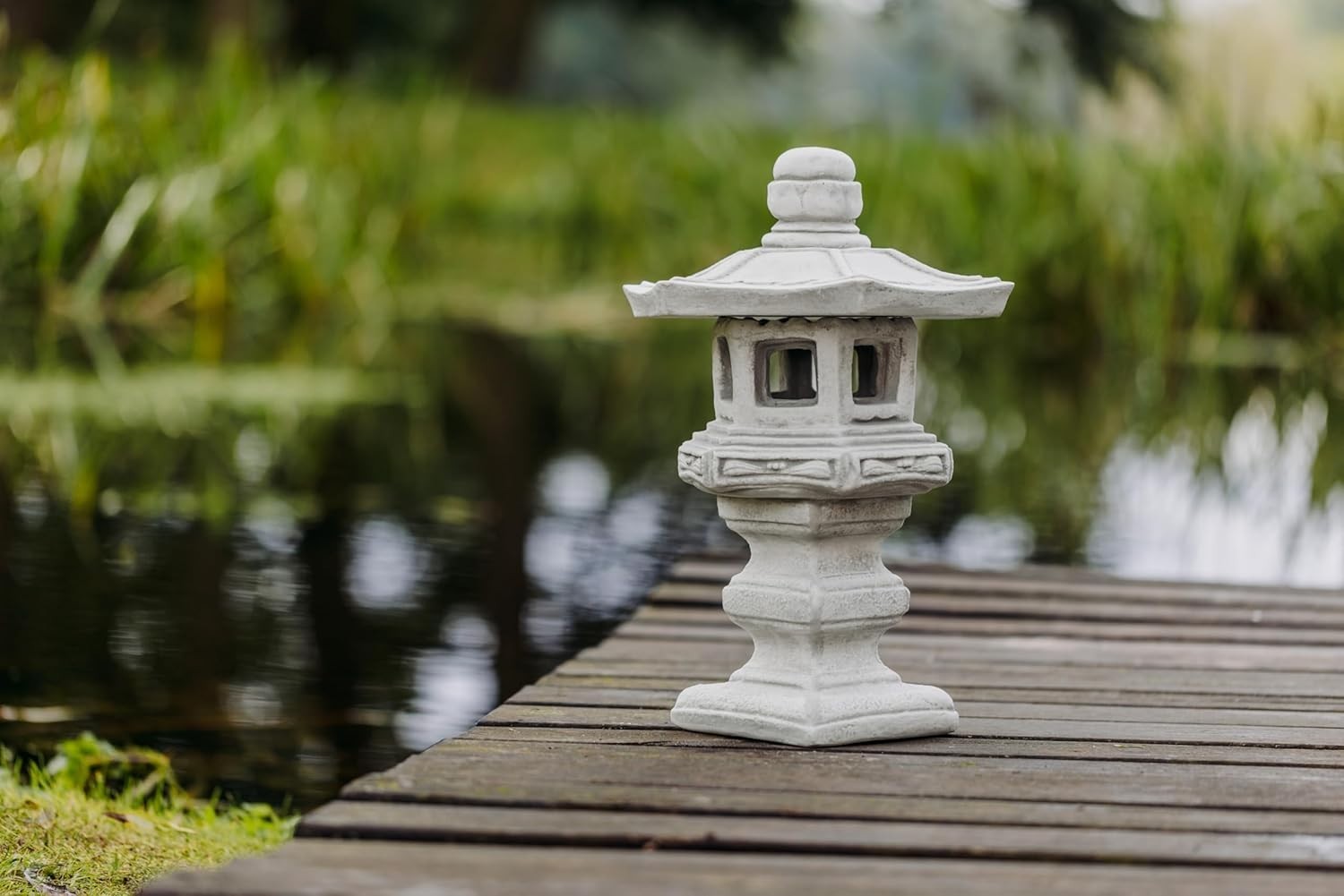 Japanese Tachi-Gata Stone Lantern 42 cm Grey Frost-Proof Garden Decor