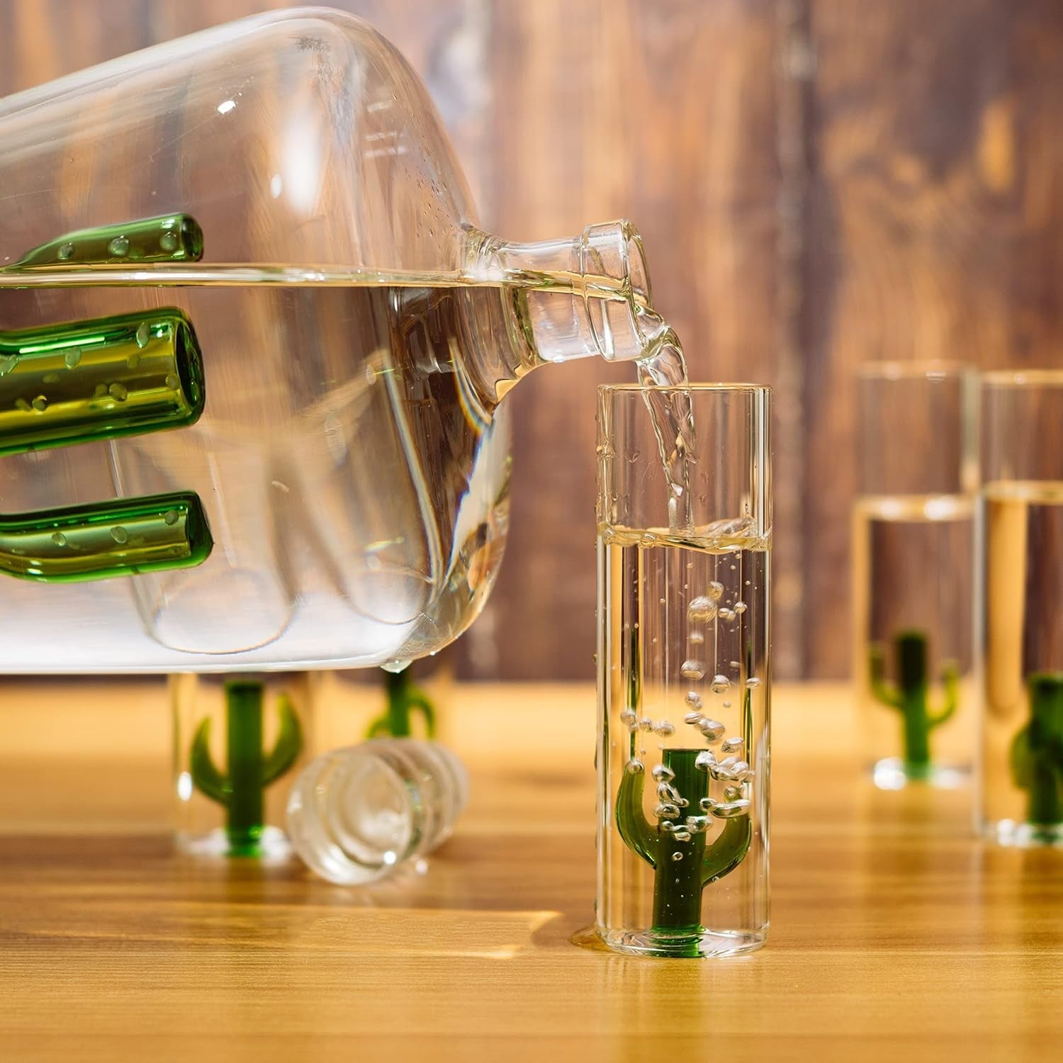 Cactus Tequila Decanter Set with 6 Shot Glasses Luxury Bar Display Gift