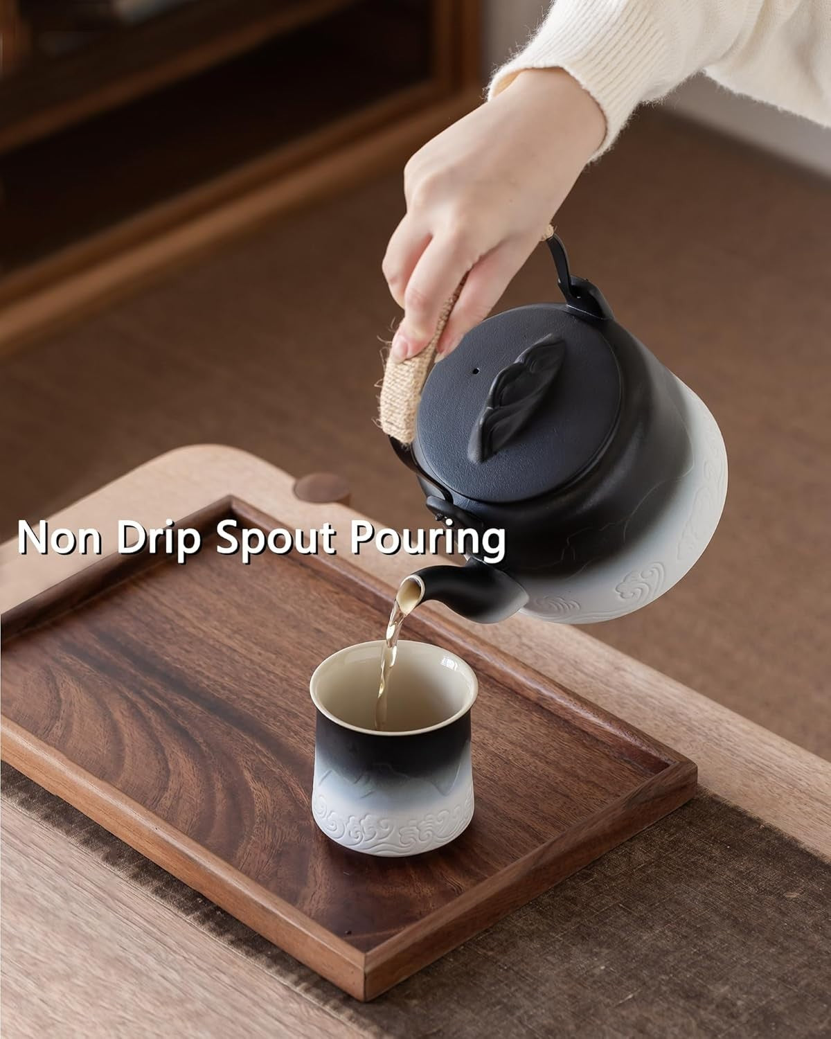 Japanese Ceramic Teapot 1000ml Loose Leaf Tea Pot Infuser Black White