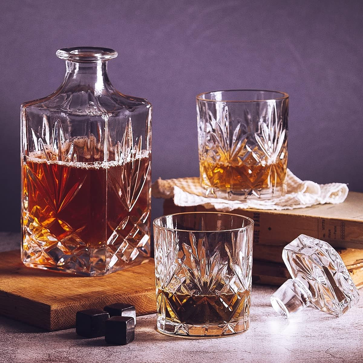 750ml Whiskey Decanter Gift Set with 2 Glasses Stones & Wooden Box Luxury Men