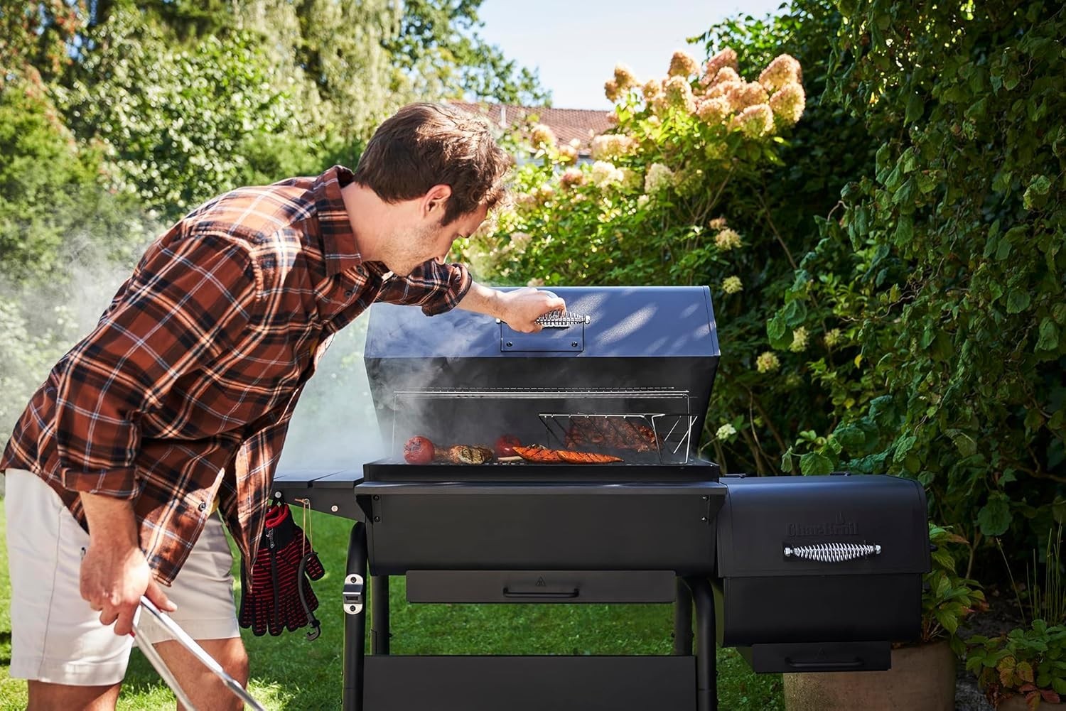 Large Charcoal BBQ Grill with Adjustable Grate & Side Shelf | Outdoor Smoker