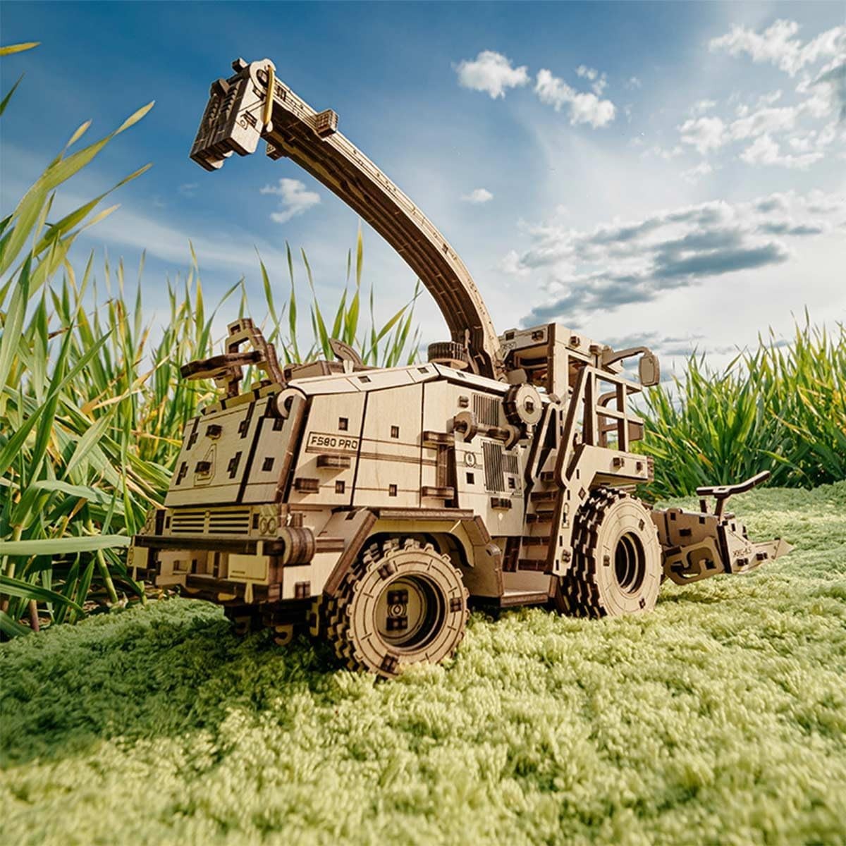 580PCS 3D Wooden Forage Harvester Puzzle – DIY Mechanical Model Gift