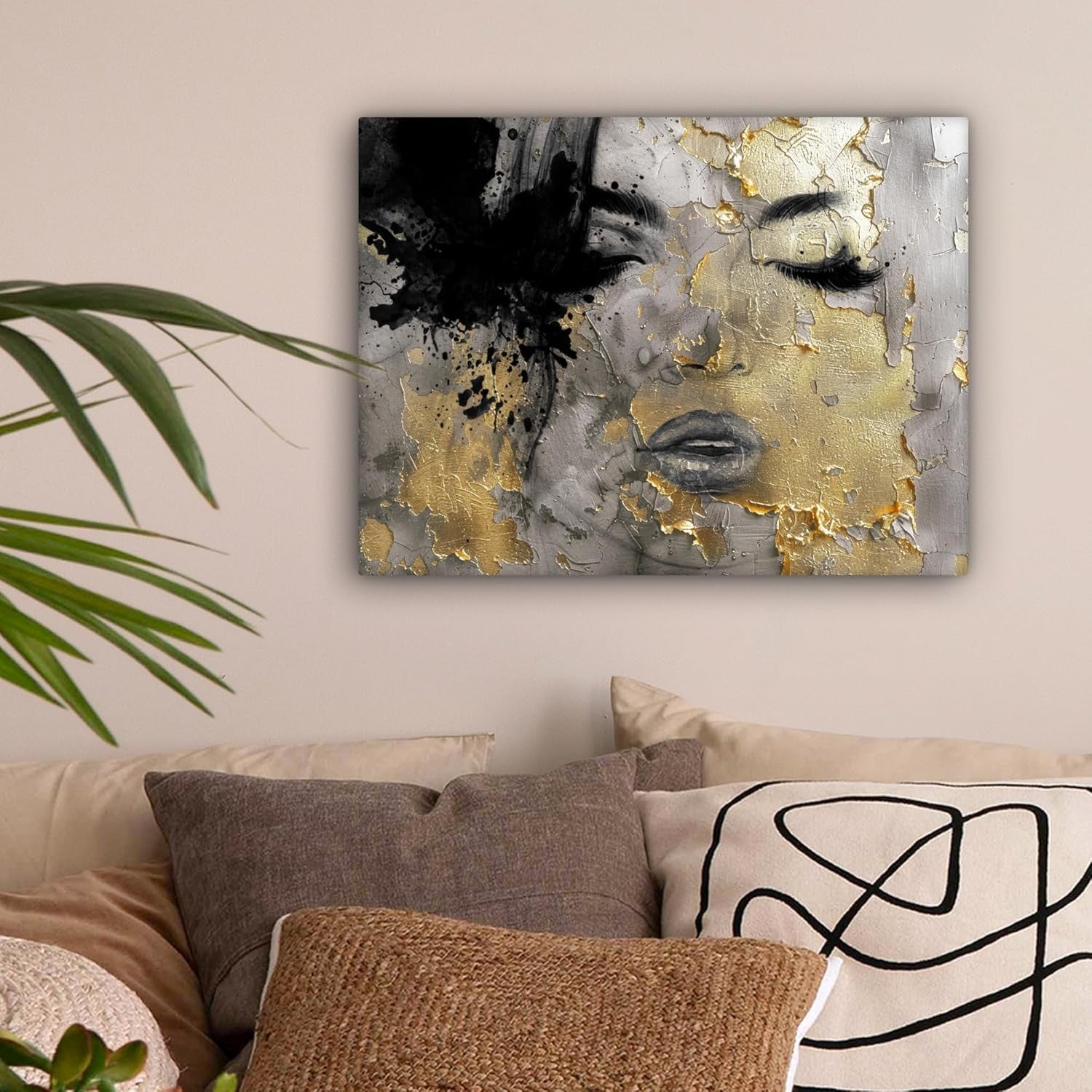 Abstract Woman Gold Black Canvas Wall Art 40x30cm Luxury Print