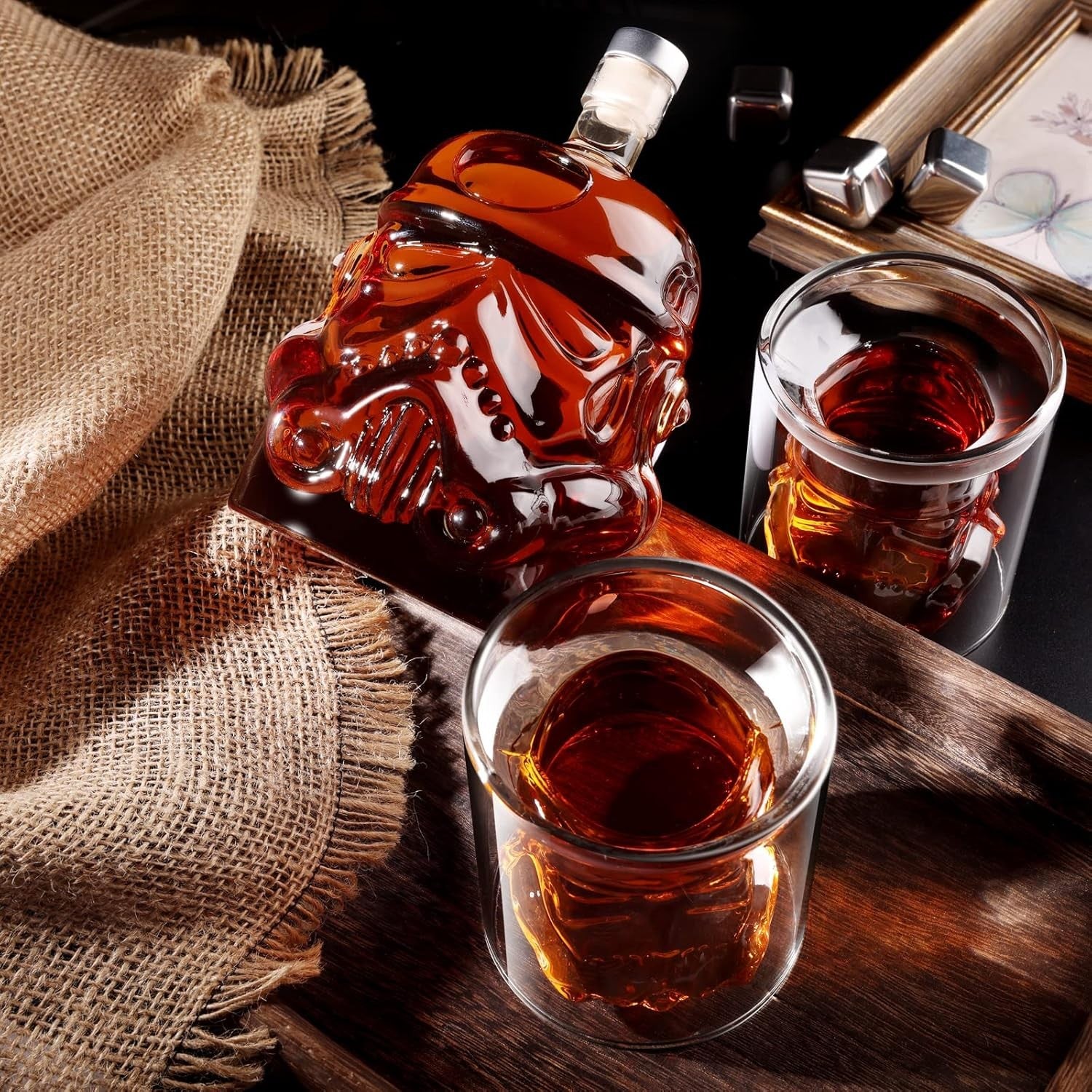 750ml Whiskey Decanter Set with 2×150ml Glasses Helmet Design Novelty Gift