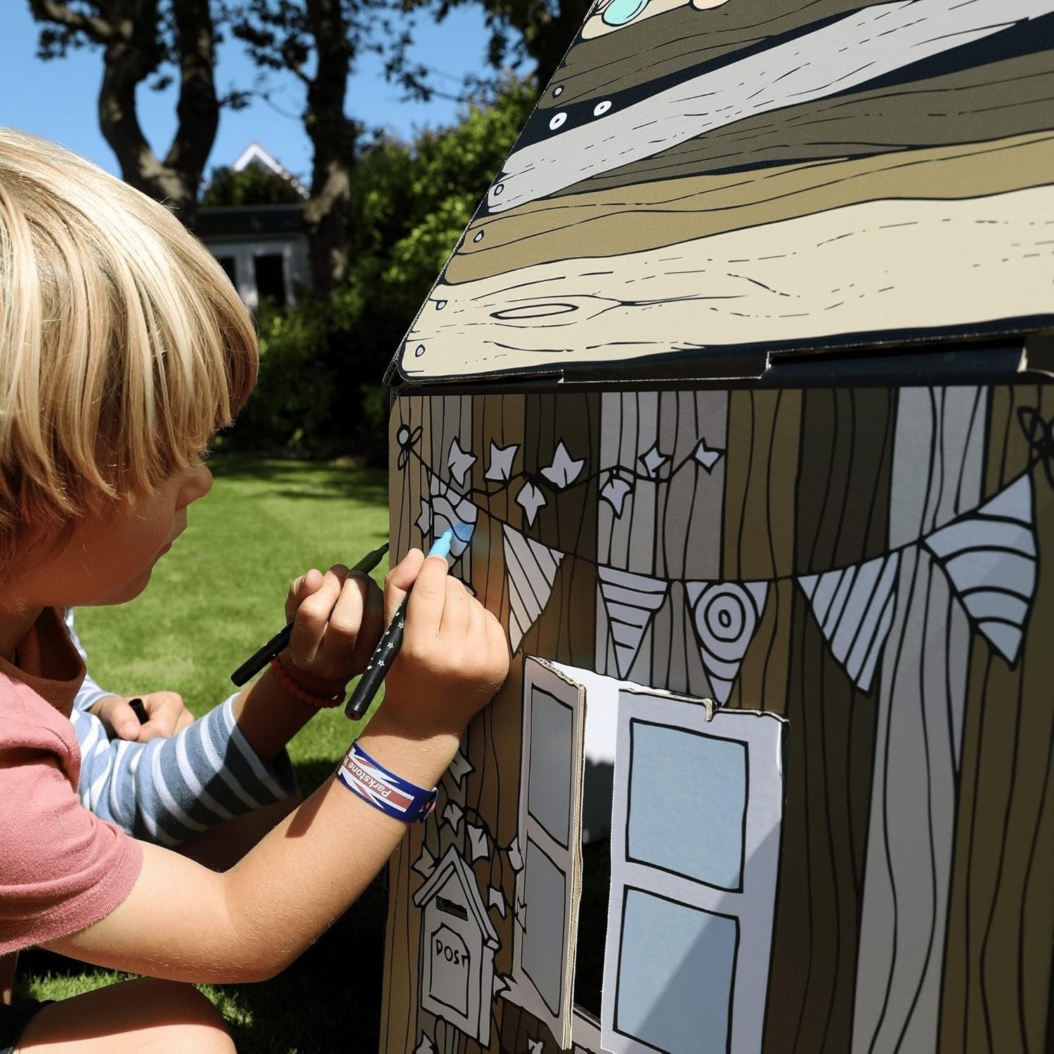 Kids Cardboard Playhouse Build Colour In Indoor Den w Periscope