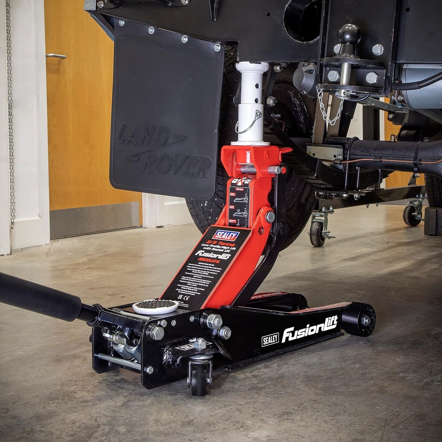3 Ton Low Profile High Lift Trolley Jack Super High Reach Rocket Lift 98–770mm