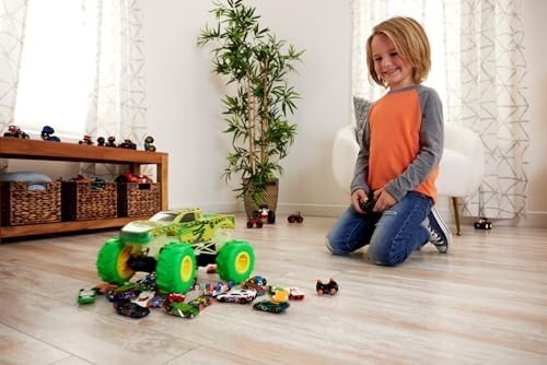 Glow in the Dark Monster RC Truck 1:15 Scale – Off Road 4WD Stunt Car