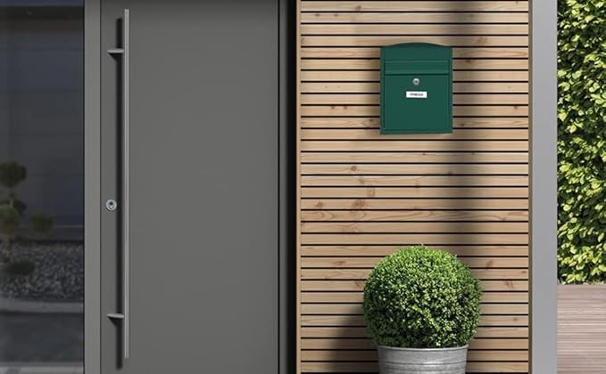 Lockable Wall Mounted Mailbox Green Steel Compact Waterproof Post Box