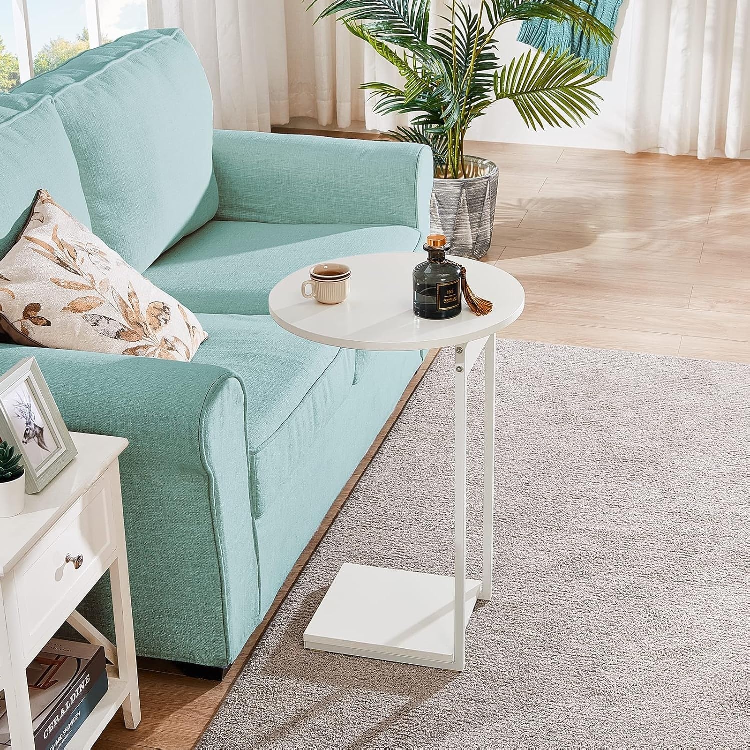 Slim C-Shaped Side Table with 15" Round Top – Space-Saving White End Table