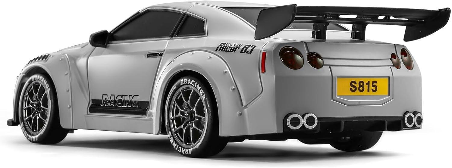 1:24 RC Drift Car 20KM/H – 4WD Remote Control Toy with LED Lights & Extra Tires