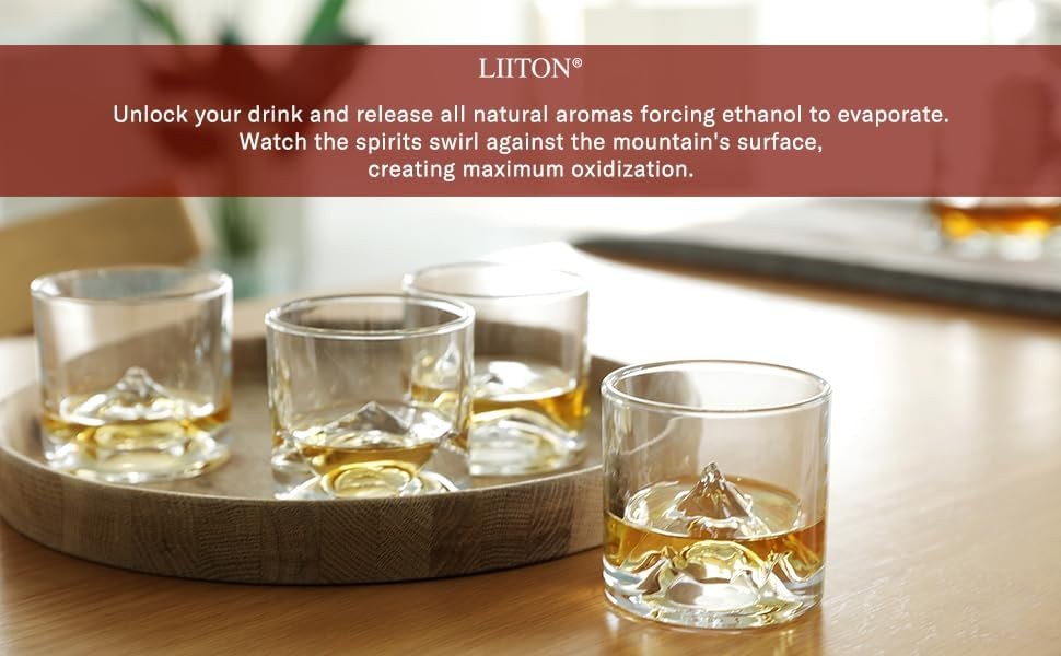 Premium Mountain Peaks Whiskey Decanter Set 1000ml + 4 Freeze-Chill Glasses