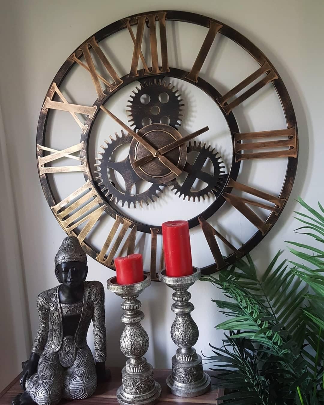 Large Rustic Gold Metal Skeleton Wall Clock - Silent Roman Numerals Decor