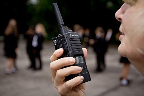 Rugged Business Walkie Talkie Long Range Radio w Charger Black