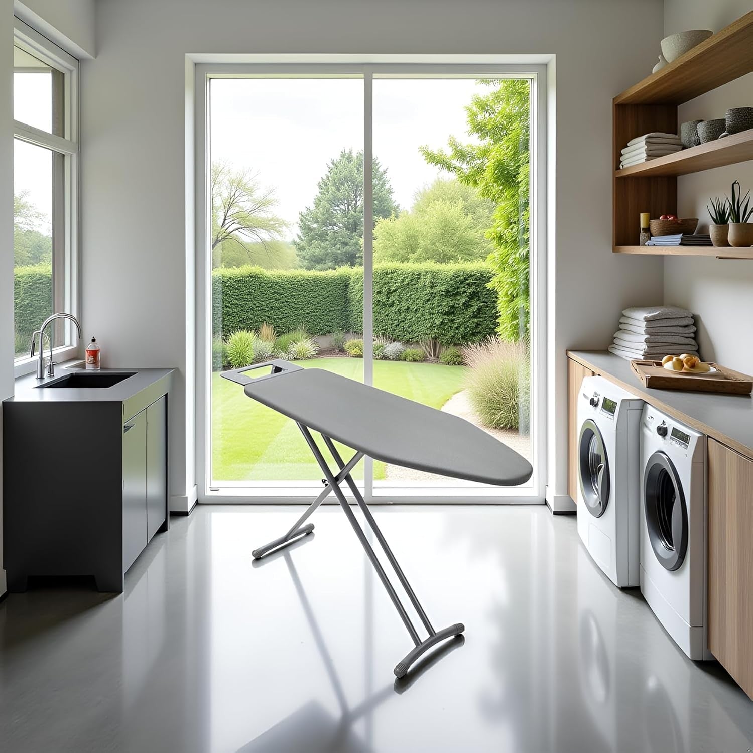 Full Size Ironing Board 131x33cm Adjustable Height Heat Resistant Cover