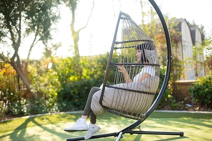Luxury Egg Swing Chair with Cushion for Indoor Outdoor Patio Garden Relax
