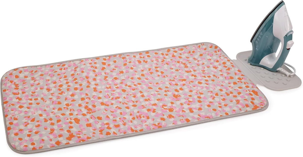 Foldable Ironing Mat Heat Resistant Non Slip with Silicone Iron 90x47cm